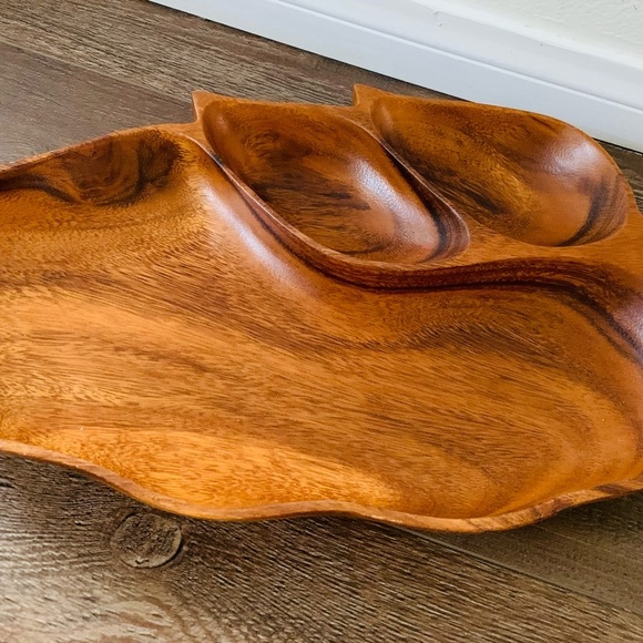 Wooden leaf shaped tray - Picture 6 of 7